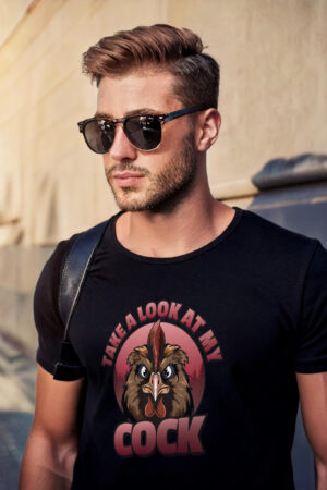 Take a look at my cock - T-shirt från HeyMerch!